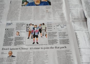 Markets edged higher as high expectation from investors ahead of G7 teleconference