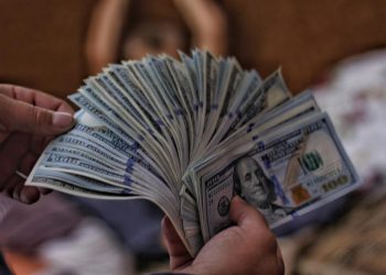 US Dollar at record loss against safe haven Yen