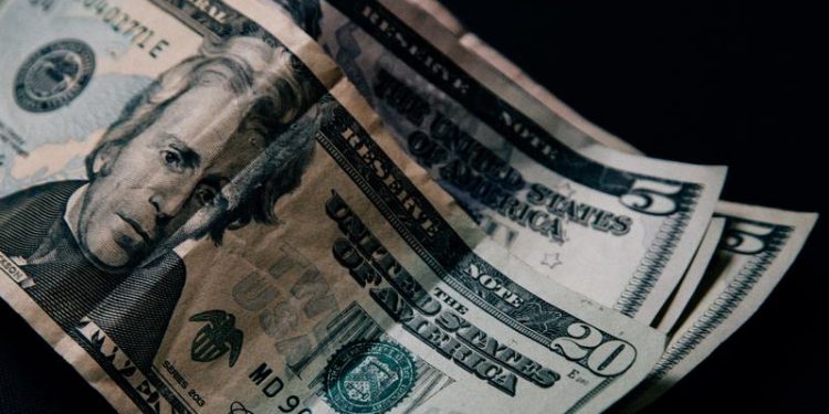 Risk appetite dominate market, US Dollar under pressure