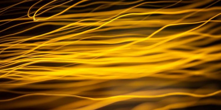 Gold main trend remains positive