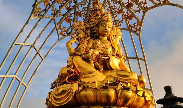 Gold price skyrocket and climb to its highest in seven years