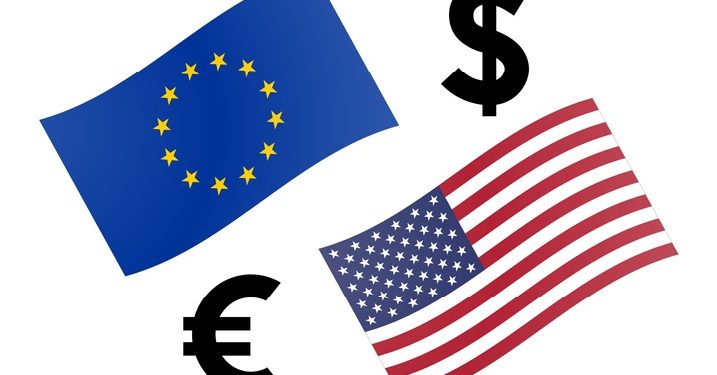 Euro on its best monthly performance in ten years versus Dollar