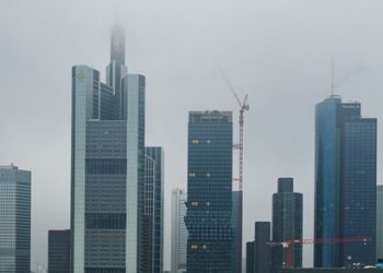 Market sentiment remains subdued with stock traders bracing for another busy week