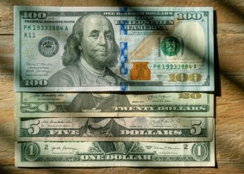 US Dollar facing strong headwinds despite modest comeback