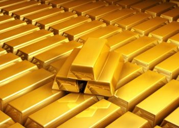 As markets scramble back to risk-off strategies, gold price continues to rally
