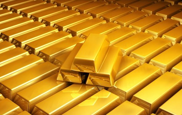 As markets scramble back to risk-off strategies, gold price continues to rally