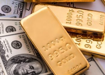 Weak Dollar, new stimulus and dovish Fed create perfect scenario for gold to rebound
