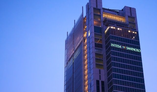 UK100 Technical Analysis – Italian politics to decide